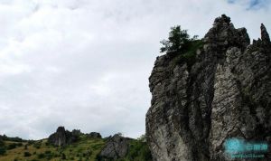 神农顶-板壁崖